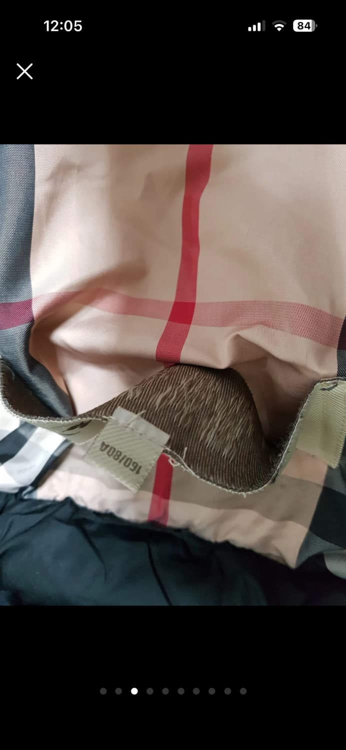 정품 버버리. 패딩. 55 상품이미지3