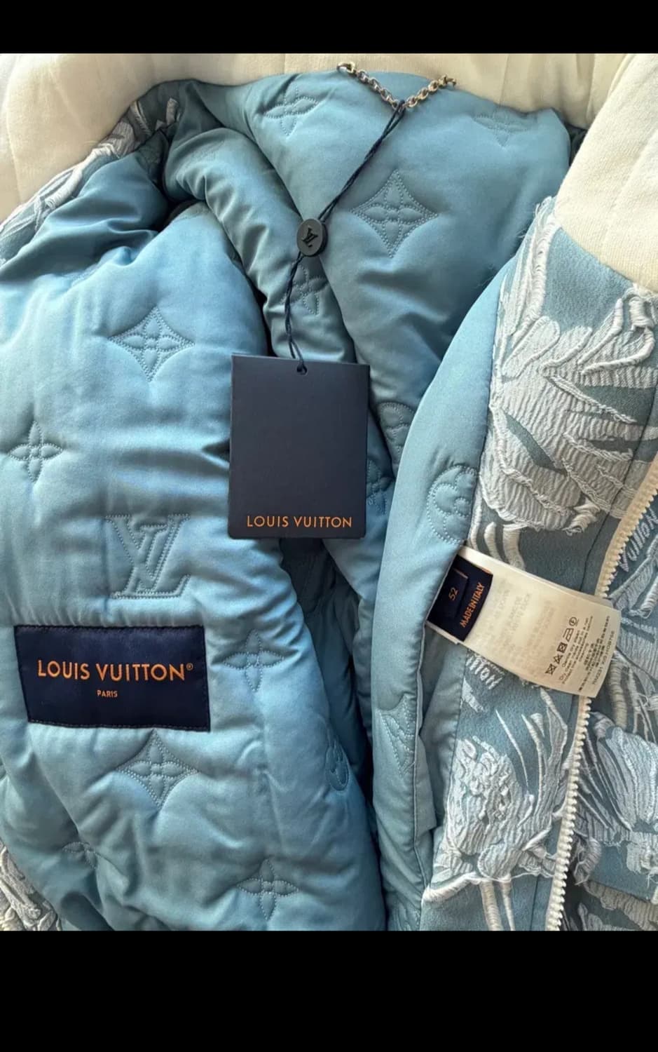 루이비통 패딩자켓 상품이미지3