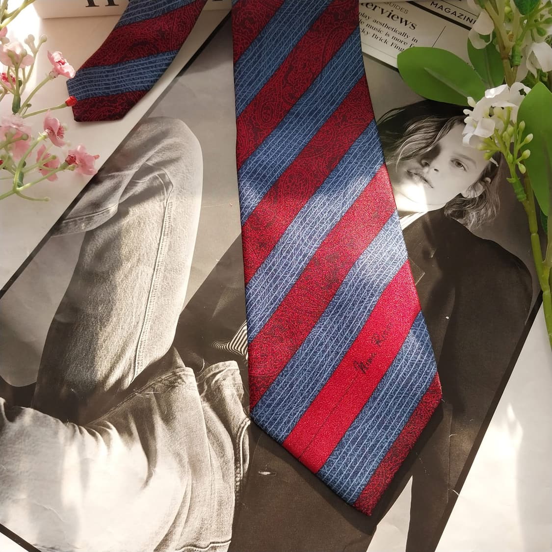 니나리치 실크 블루 스트라이프 로고 넥타이 8cm A+등급 K1718
 상품이미지4