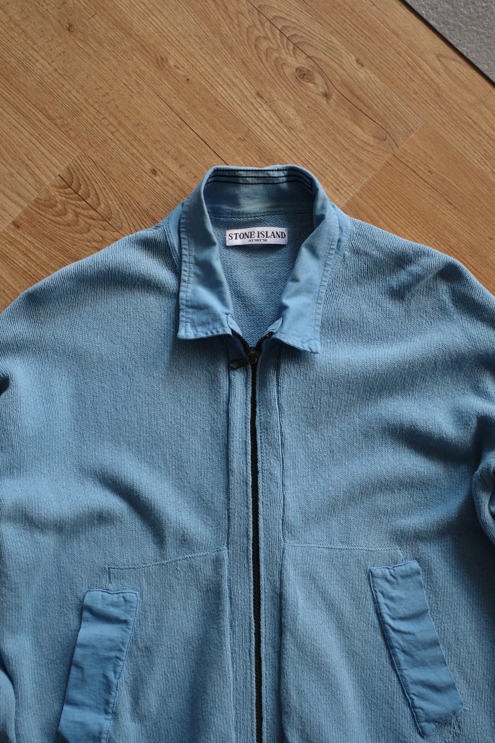 스톤아일랜드 니트 집업 상품이미지2