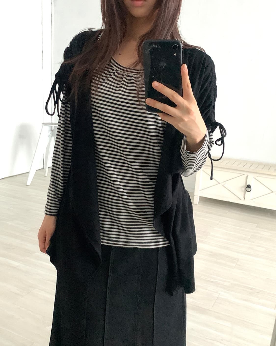 Black Vest-Layered Striped Long Sleeve 상품이미지3