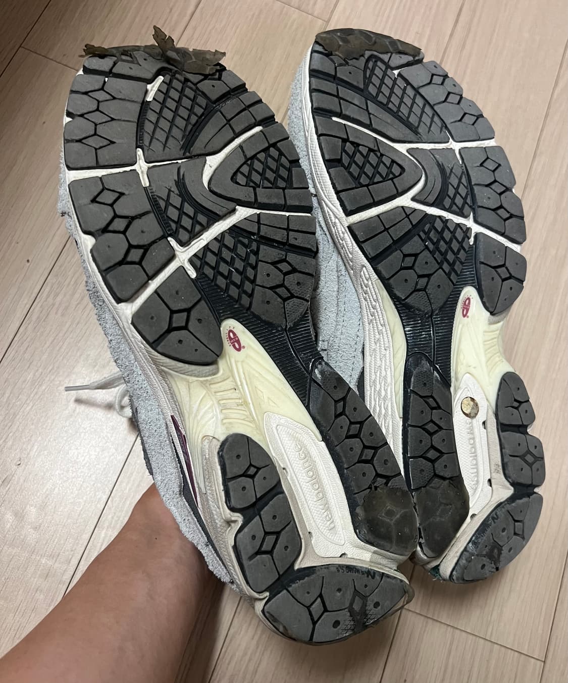 뉴발란스(New Balance) 2002 프로텍션팩 클라우드 레인 265 상품이미지9