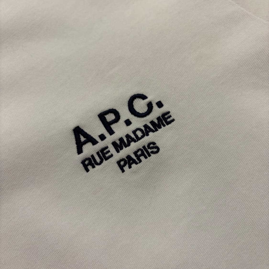 [L] A.P.C. 아페쎄 화이트 반팔 티셔츠 C920 상품이미지4