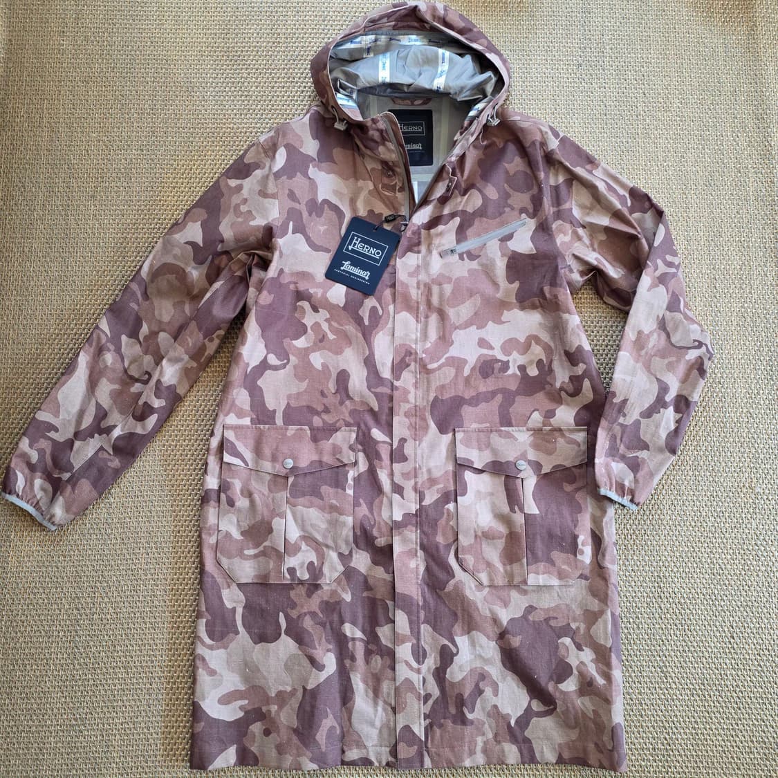 Herno Laminar 에르노 역대급 이탈리안 최상급 린넨 간절기 코트 상품이미지4