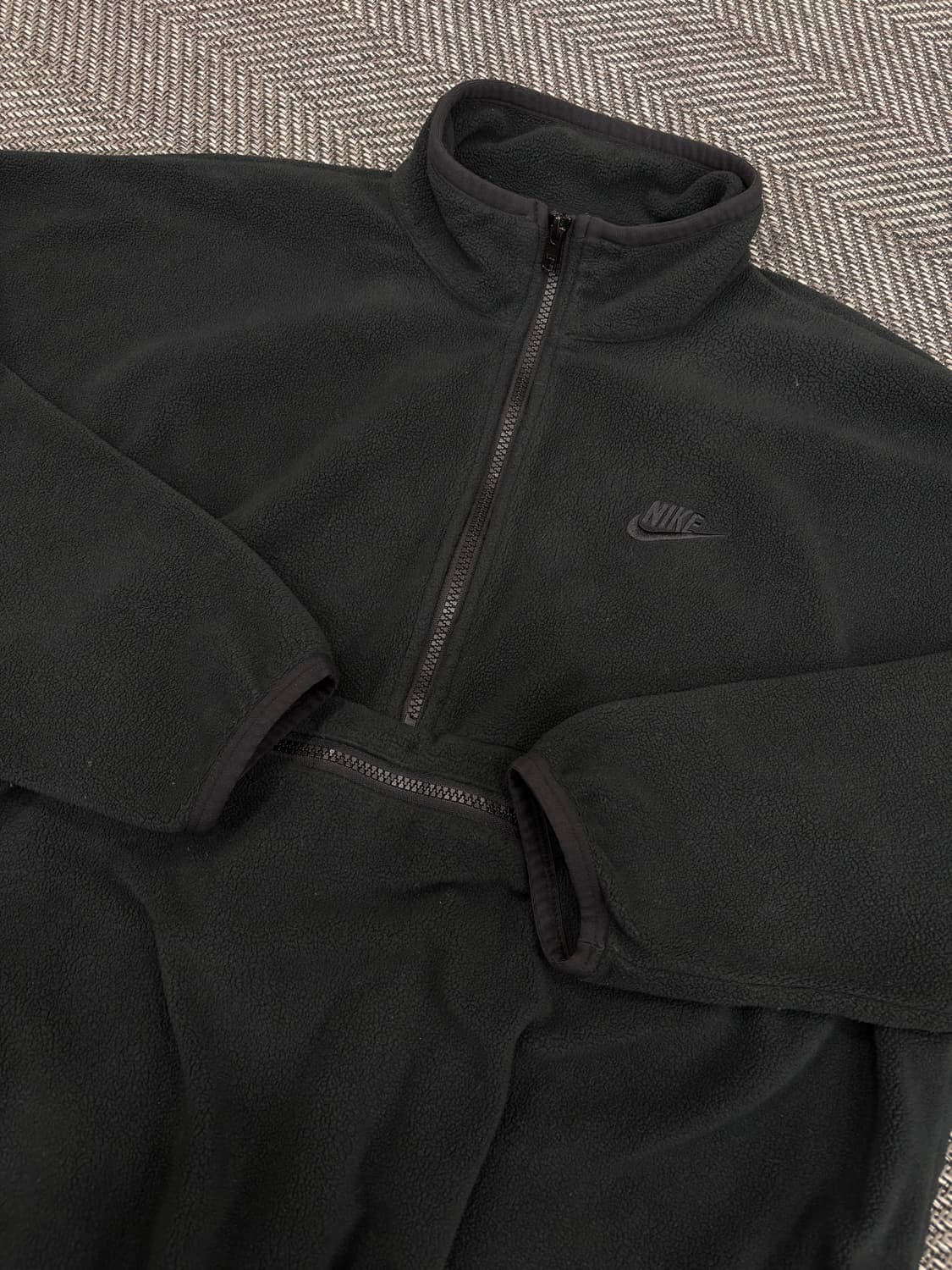 나이키 스우시 반집업 후리스 블랙L 상품이미지4