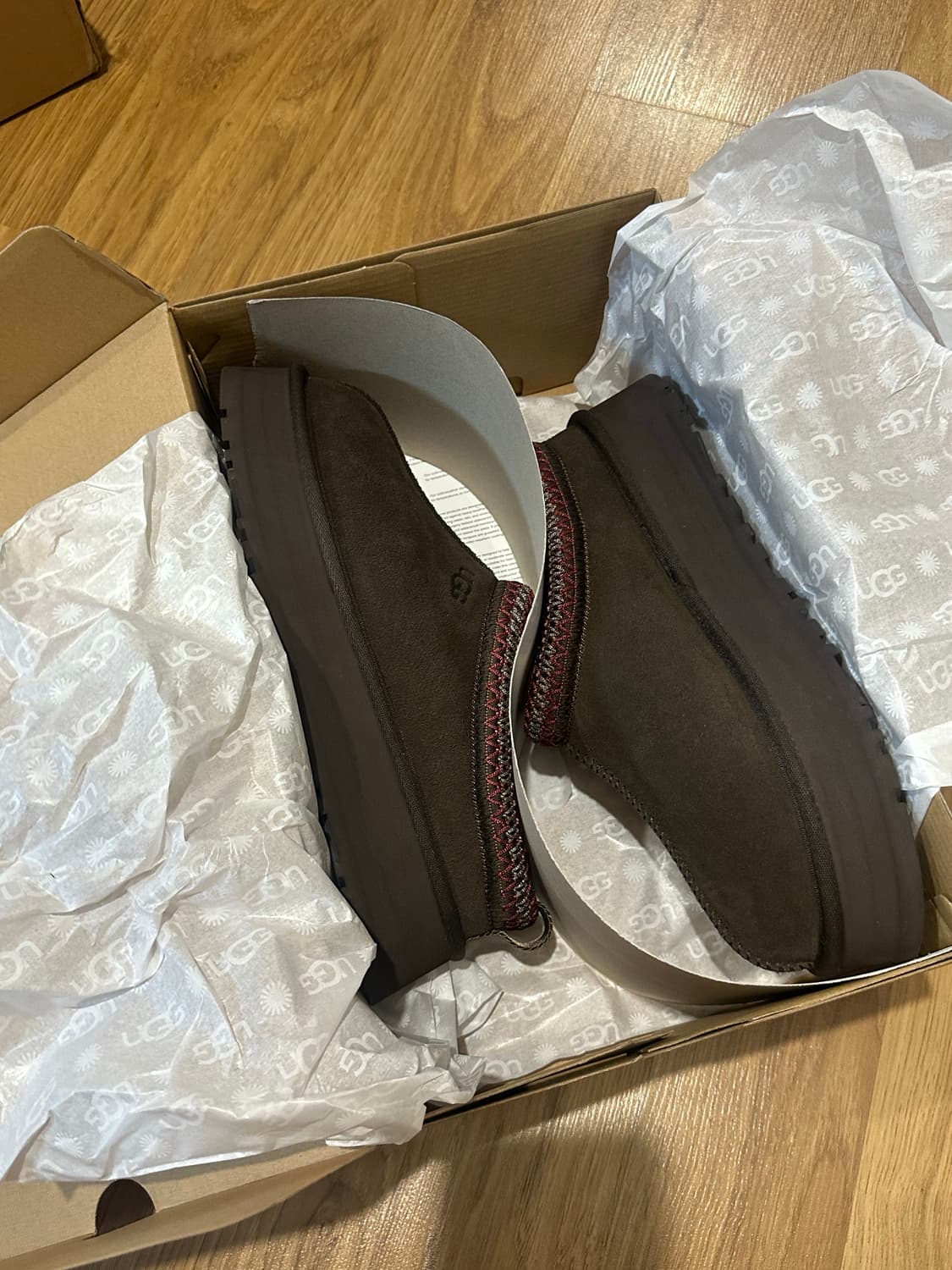 어그 배색 브레이드 플랫폼 슬리퍼 (타즈 II) - 더스티드 코코아 상품이미지2