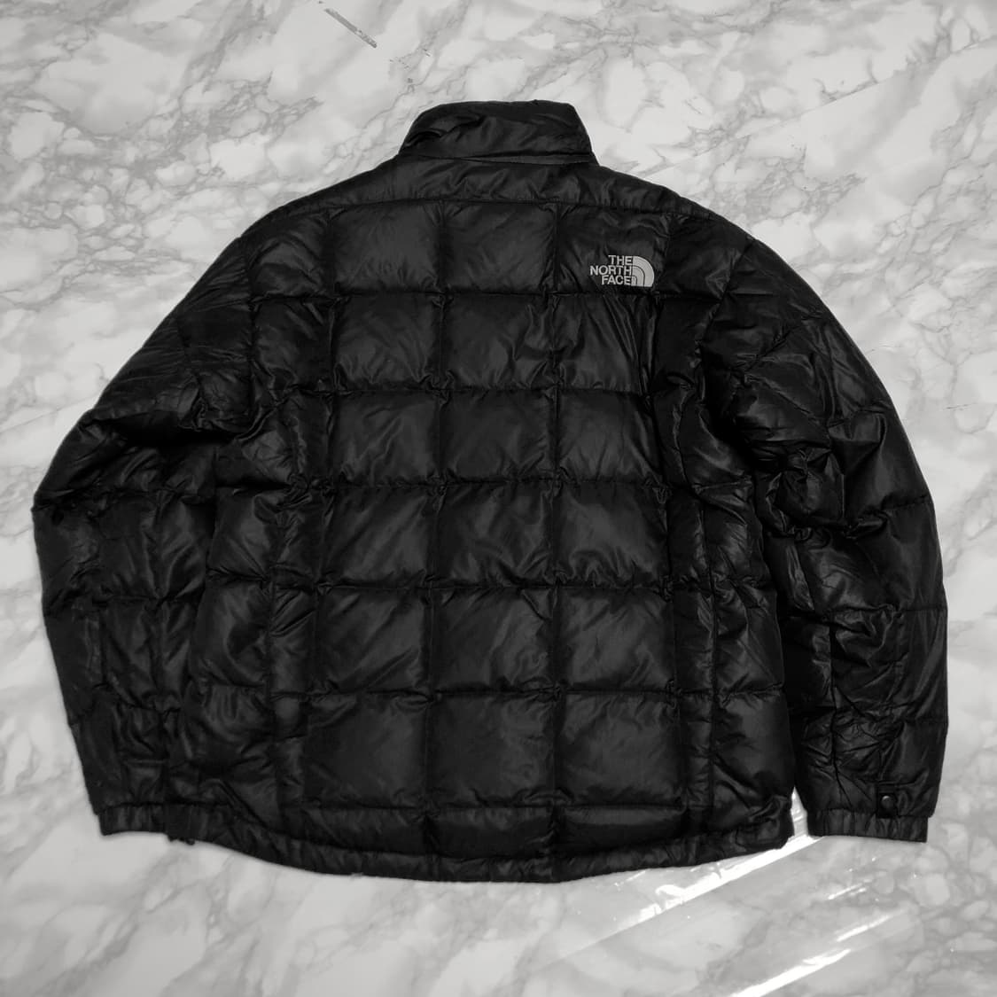 노스페이스 600 경량패딩 자켓 남성용 상품이미지3
