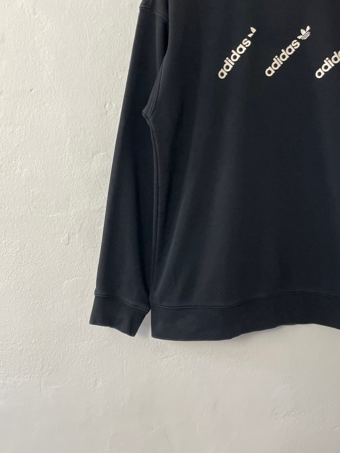 아디다스 맨투맨  상품이미지3