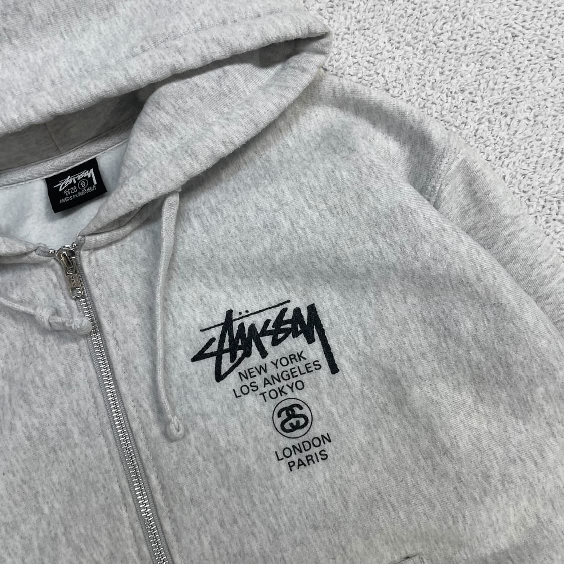 스투시 Stussy 월드투어 후드집업 그레이 상품이미지3