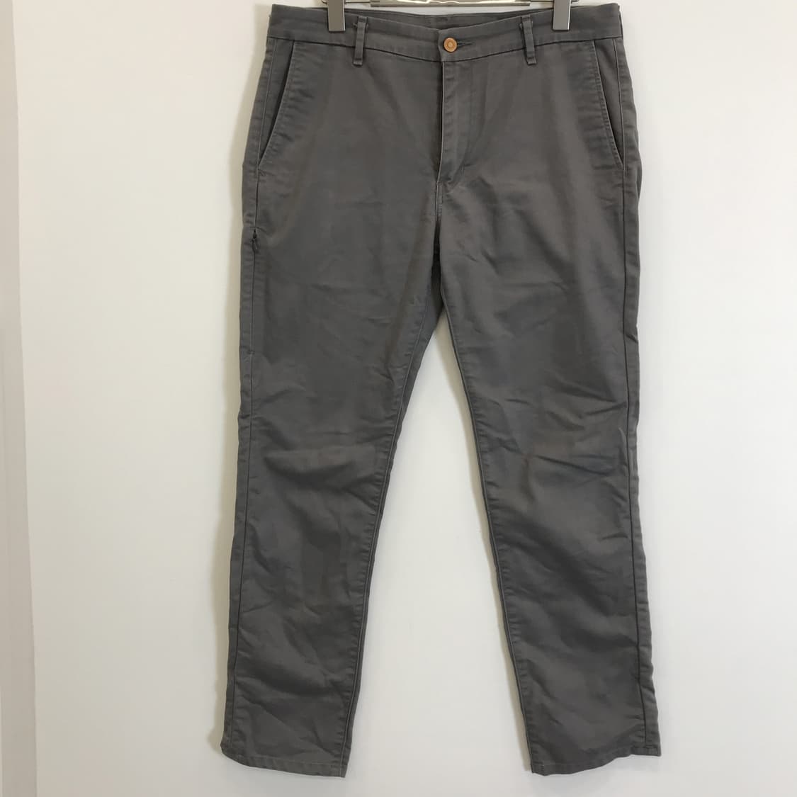 리바이스 그레이 워시드 치노팬츠 [32x34] 상품이미지1