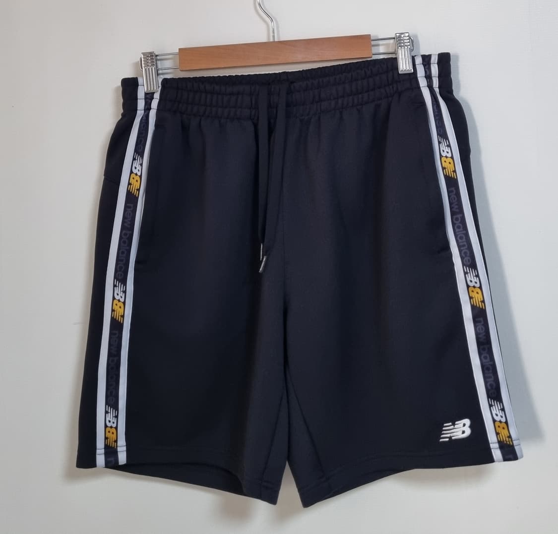 XL ) 뉴발란스 블랙 사이드테잎 반바지 상품이미지1