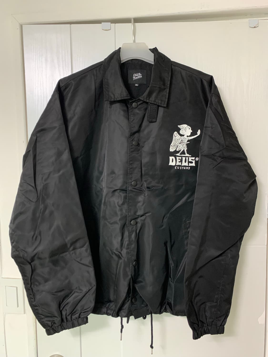 [XXL] 데우스 엑스 마키나 코리아 데빌 어드레스 코치 블랙 상품이미지1