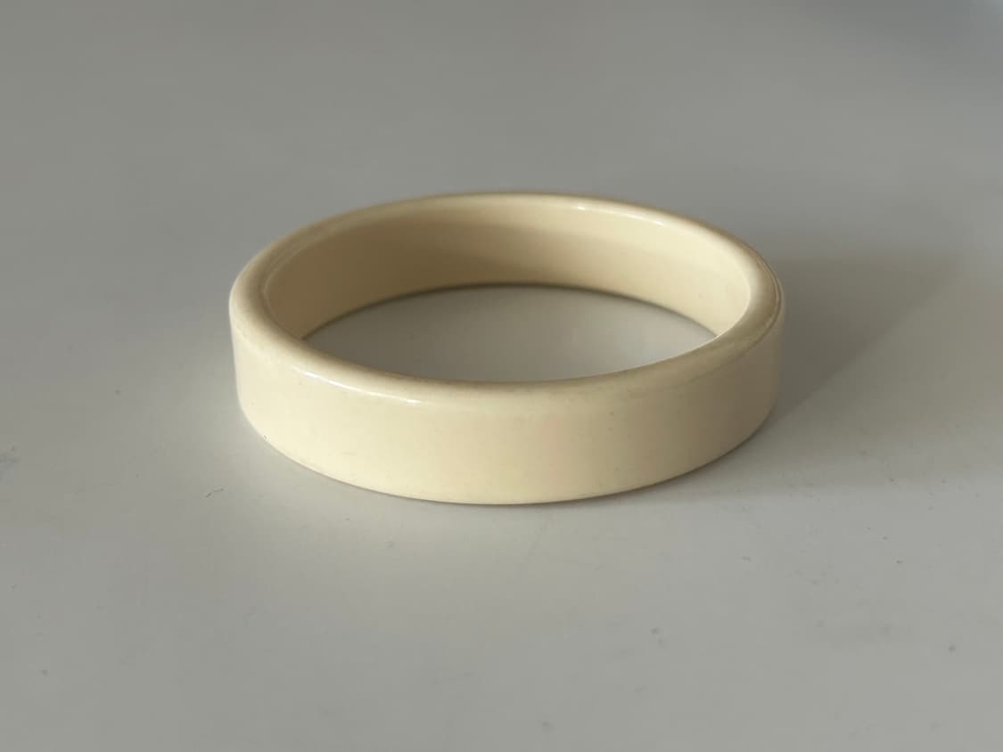 아이보리 아크릴 뱅글 상품이미지1