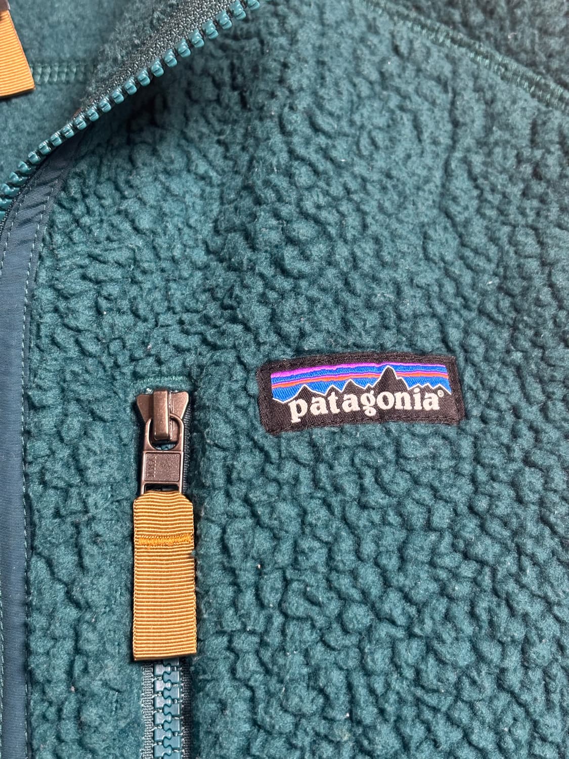 파타고니아 베스트 다크 보레알리스 그린 m사이즈 상품이미지3