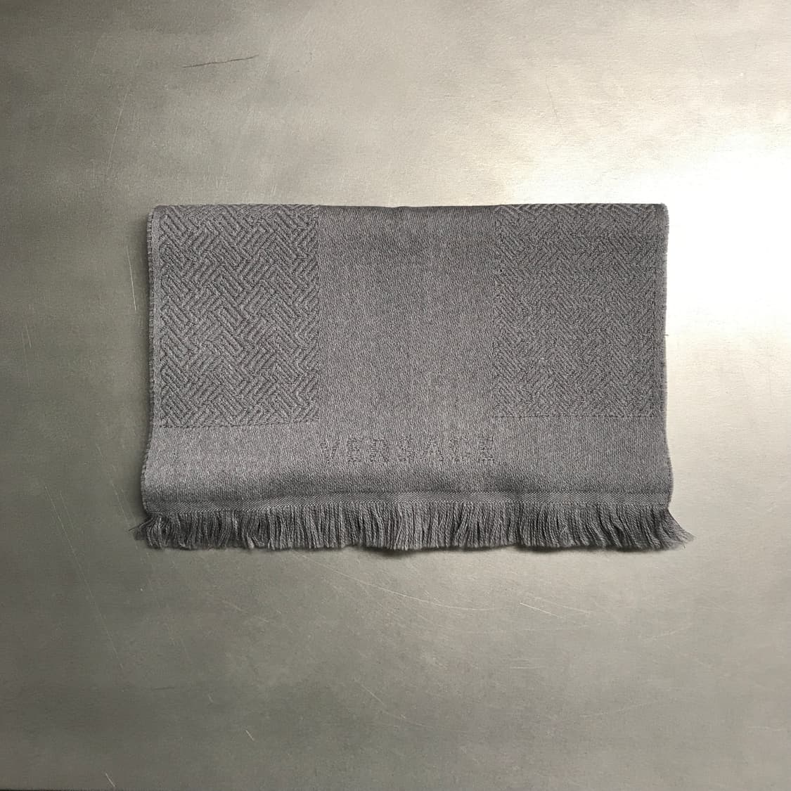 베르사체 메두사 머플러 그레이 상품이미지2