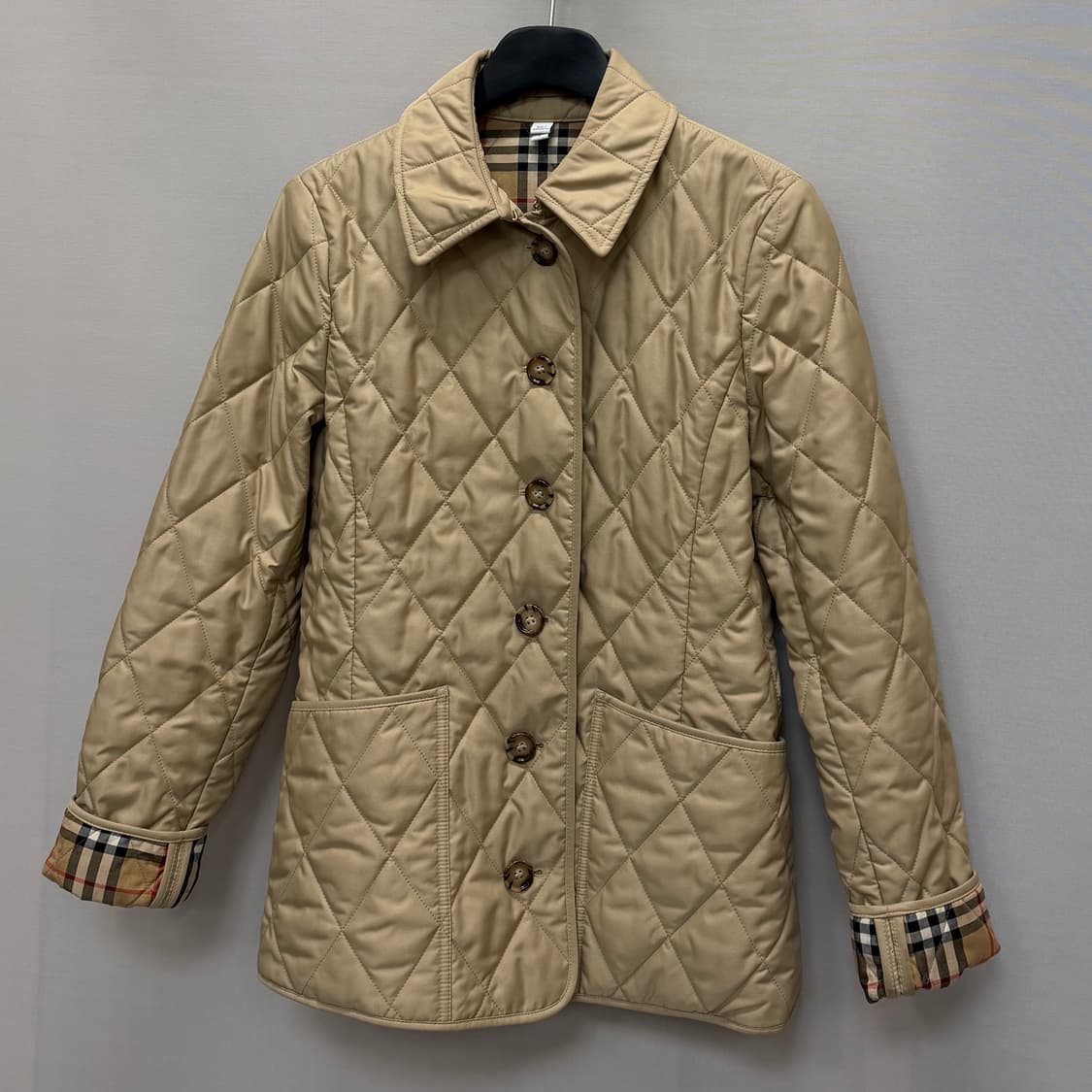 버버리 페르넬리 퀼팅 자켓 ( 55 ) 상품이미지3