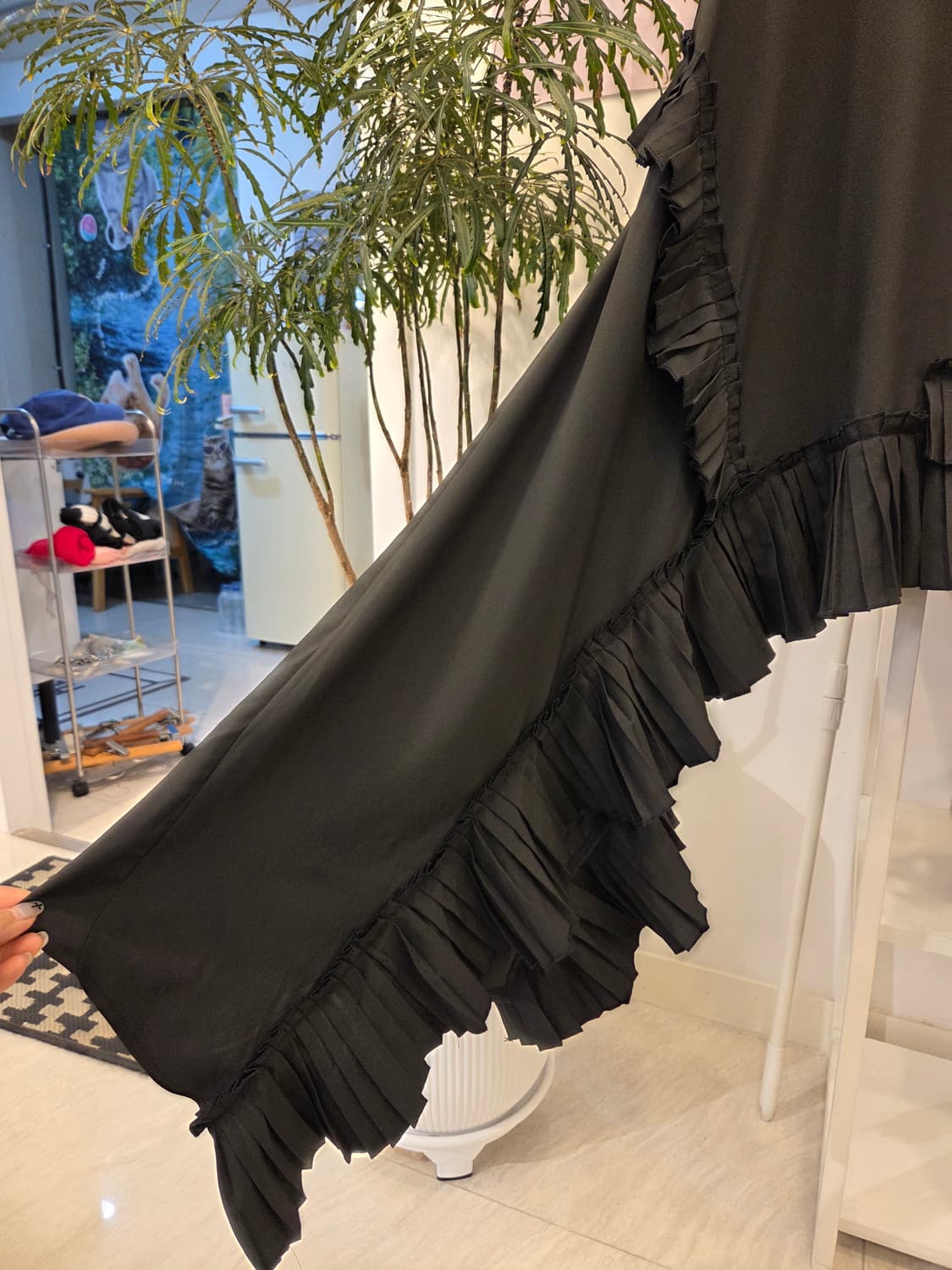 스텔라마리나  러플 주름 민소매 블라우스 상품이미지3