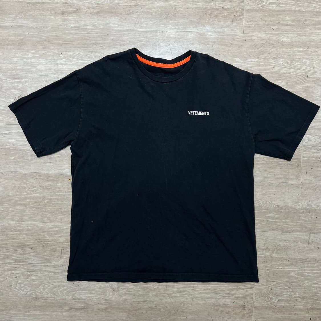 베트멍 익스터널 라벨 로고 반팔 티셔츠 [블랙] M/95 상품이미지1