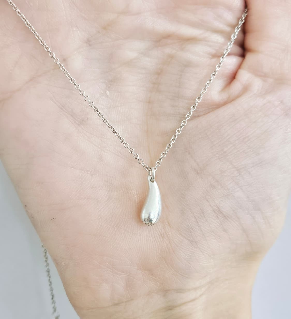 티파니앤코 엘사 퍼레티 빈티지 티어드롭 목걸이[정품] 상품이미지5