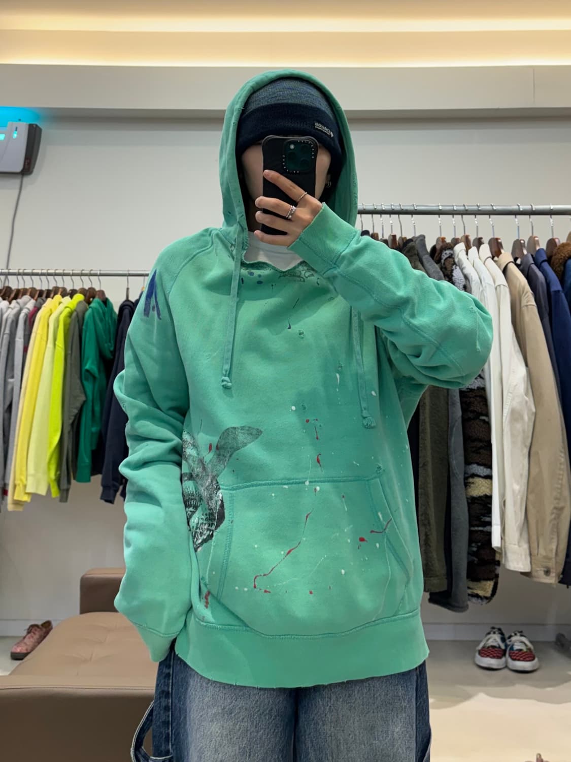 폴로 랄프로렌 넥 트임 디스트레스드 페인팅 후드티 상품이미지5