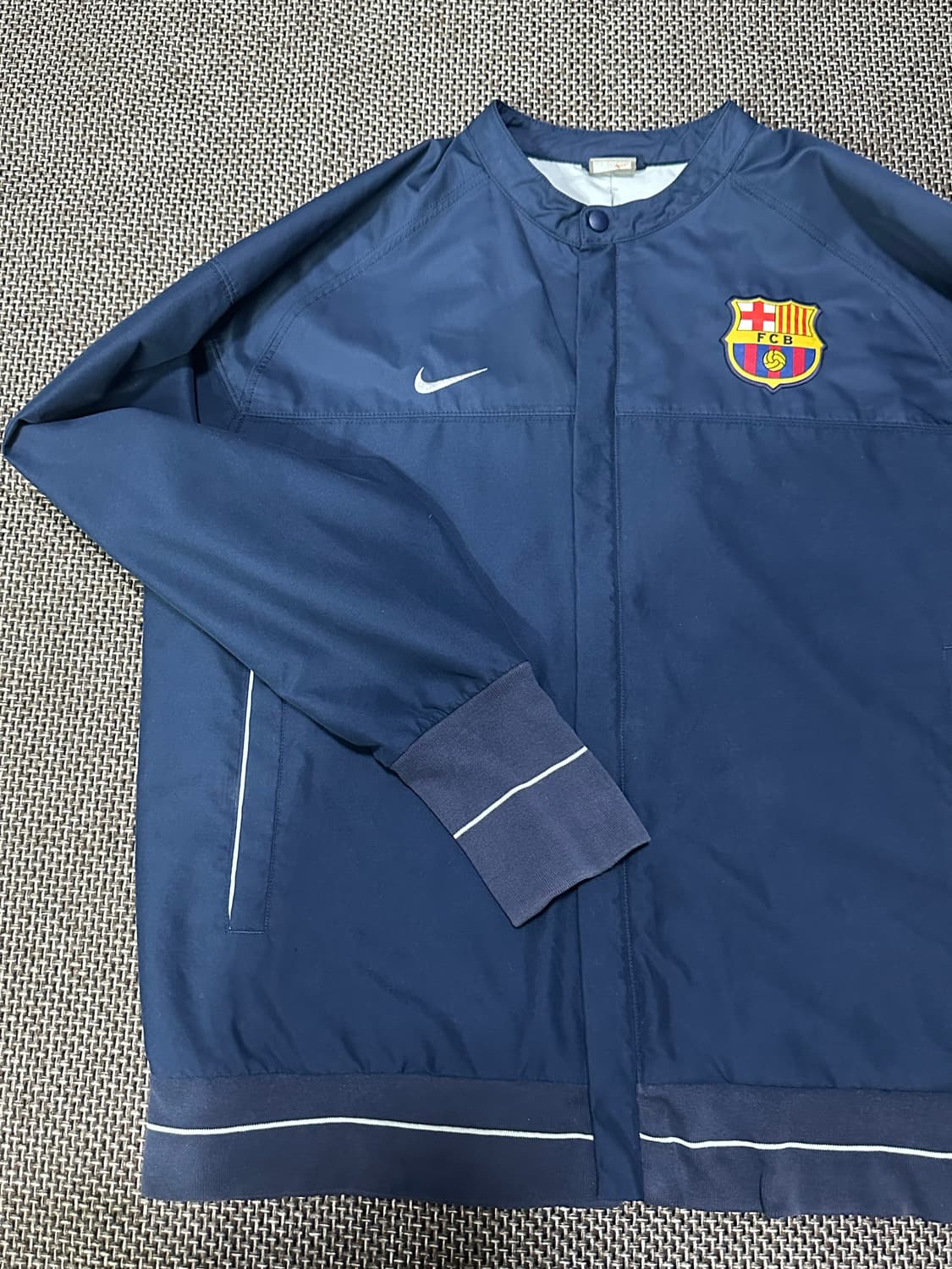 00s 바르셀로나 올드스쿨 스펠아웃 바람막이 상품이미지3