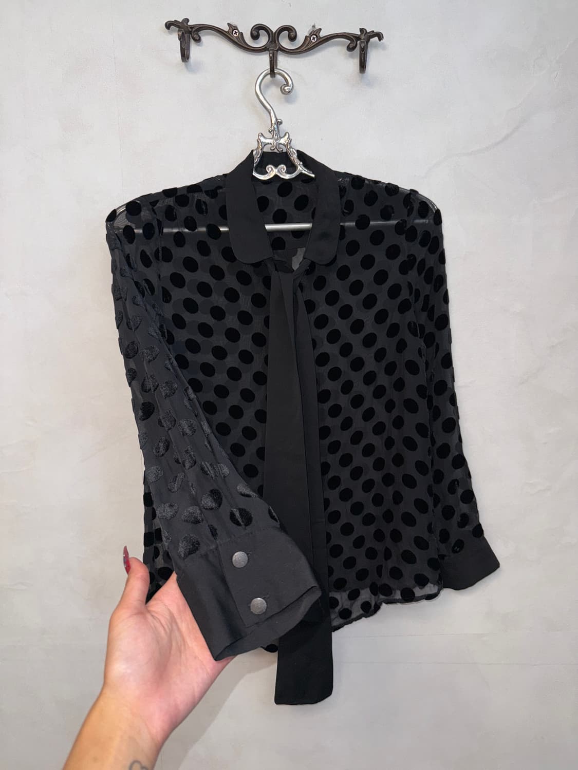 Black dot tie ribbon silk blouse 상품이미지4