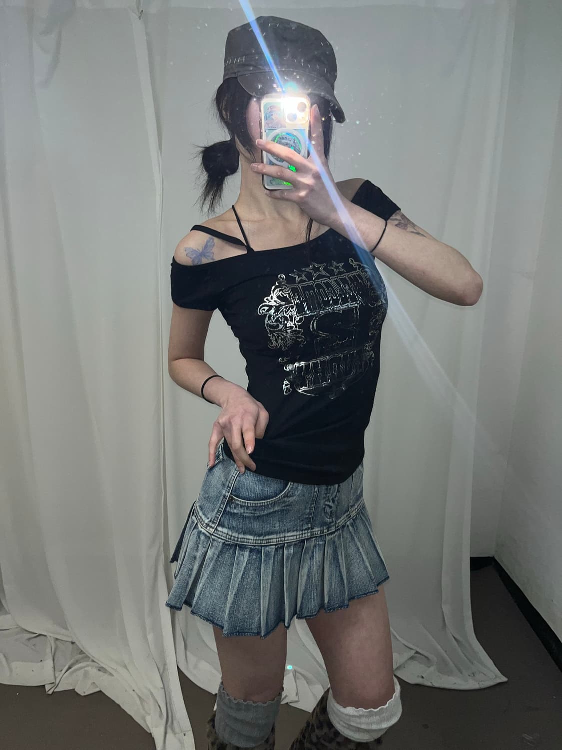 블랙 오프숄더 백 메쉬 포인트 P2K 티셔츠 상품이미지3