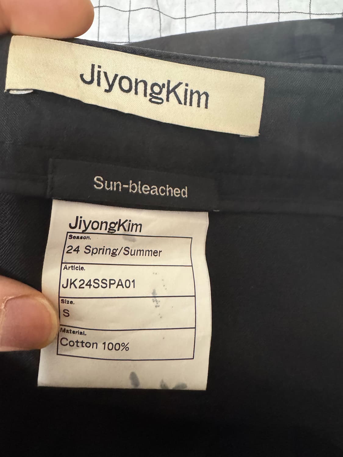 지용킴 24ss 선블리치드 카고팬츠 s사이즈 판매 상품이미지2