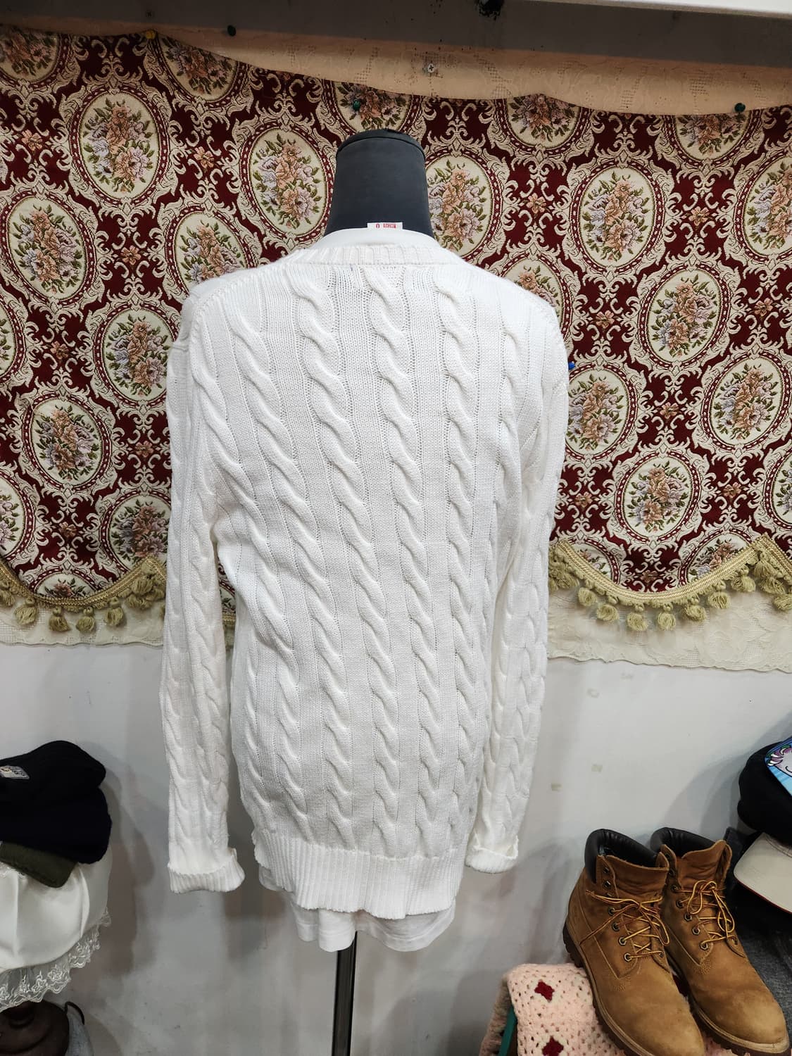 폴로 랄프로렌 화이트 꽈배기 코튼 니트

 상품이미지6