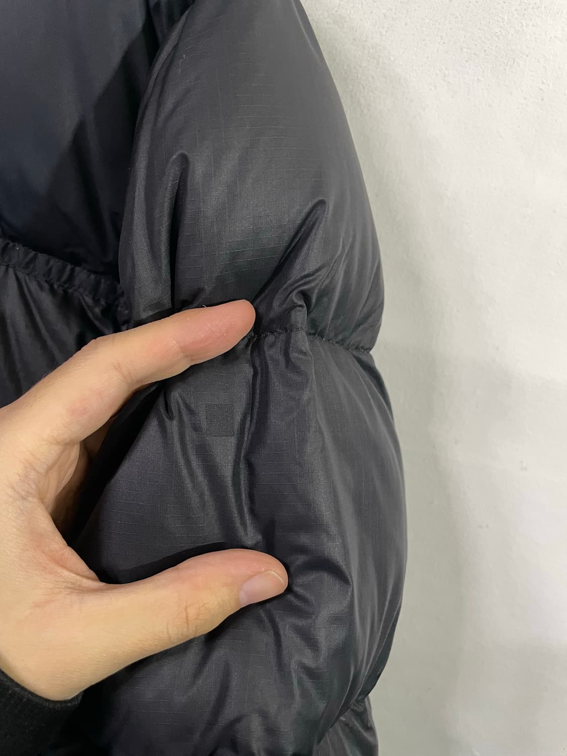 노스페이스 에코 눕시 블랙 패딩 95 사이즈  상품이미지9