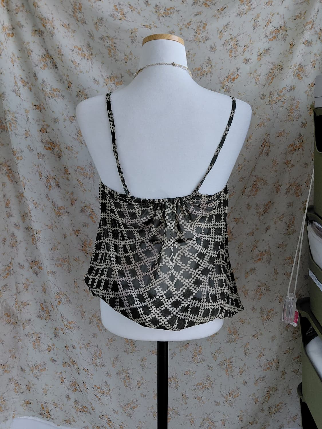 [일본빈티지] 패턴 시스루 나시 블라우스 상품이미지3