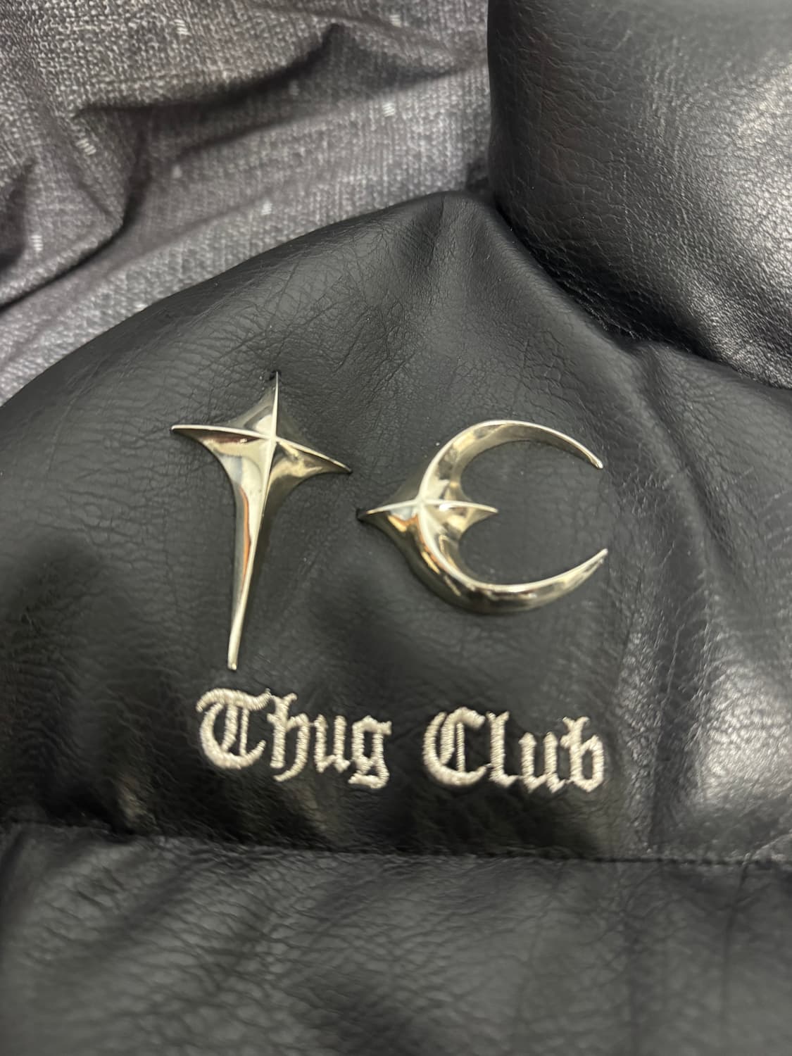 떠그클럽 패딩 상품이미지2