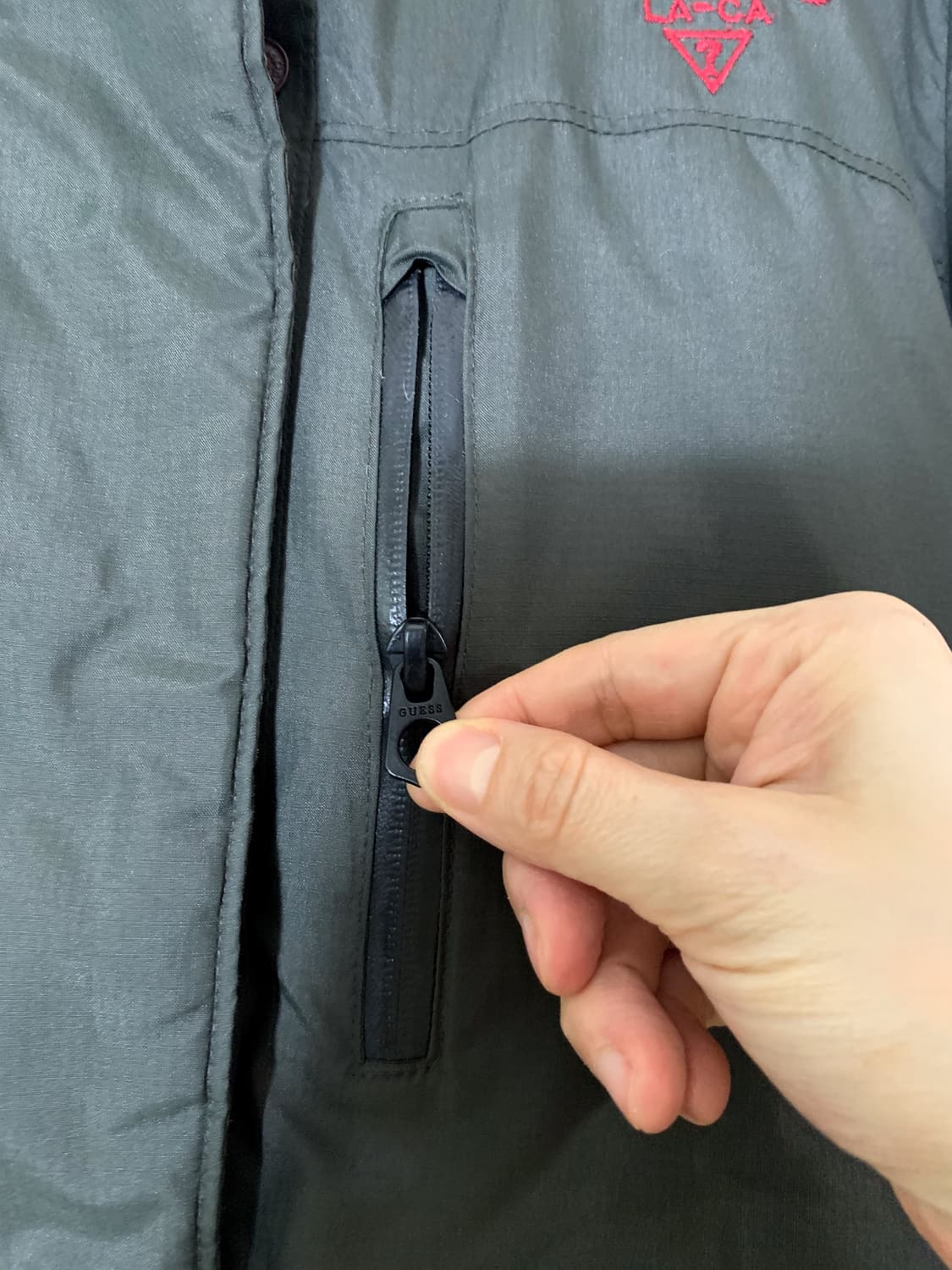 GUESS 오리털 패딩 S 캠핑 아웃도어 상품이미지7