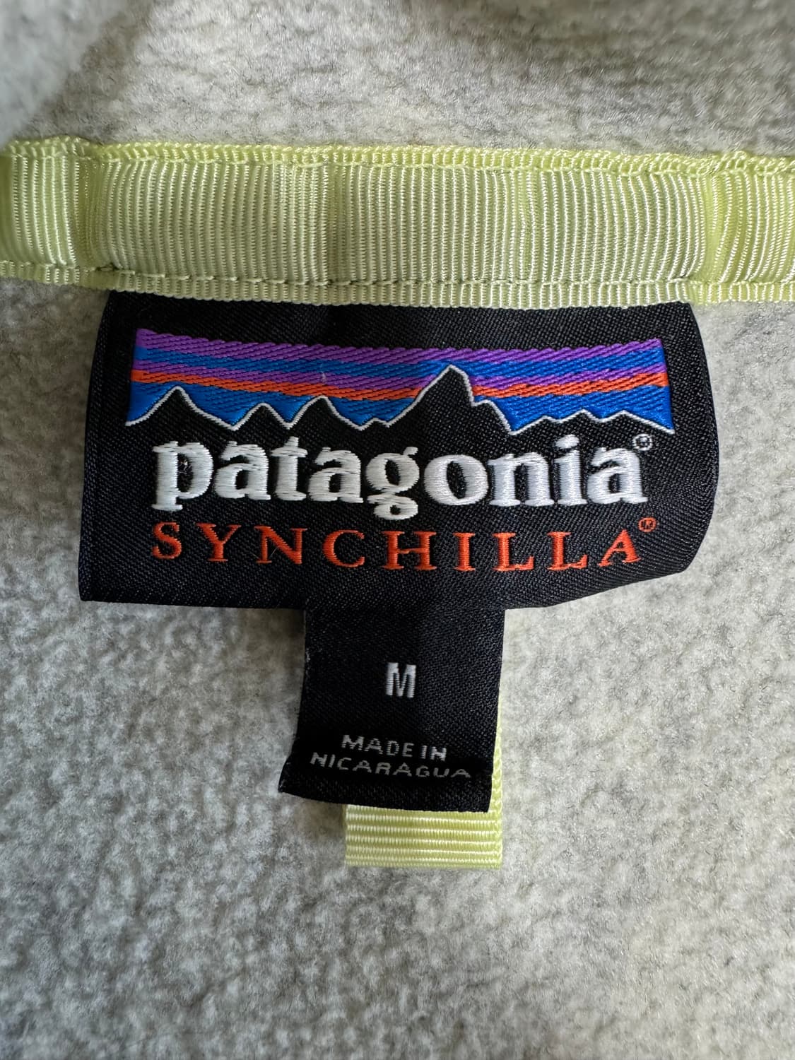 파타고니아 LW 신칠라 스냅티 풀오버 정품 상품이미지3