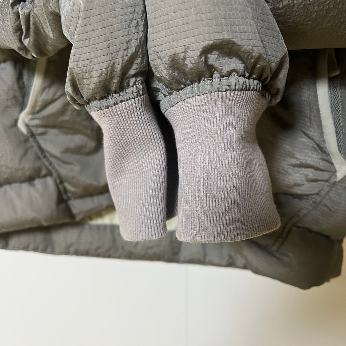 스톤아일랜드 19fw 나일론 메탈 립스탑 패딩 L 상품이미지7