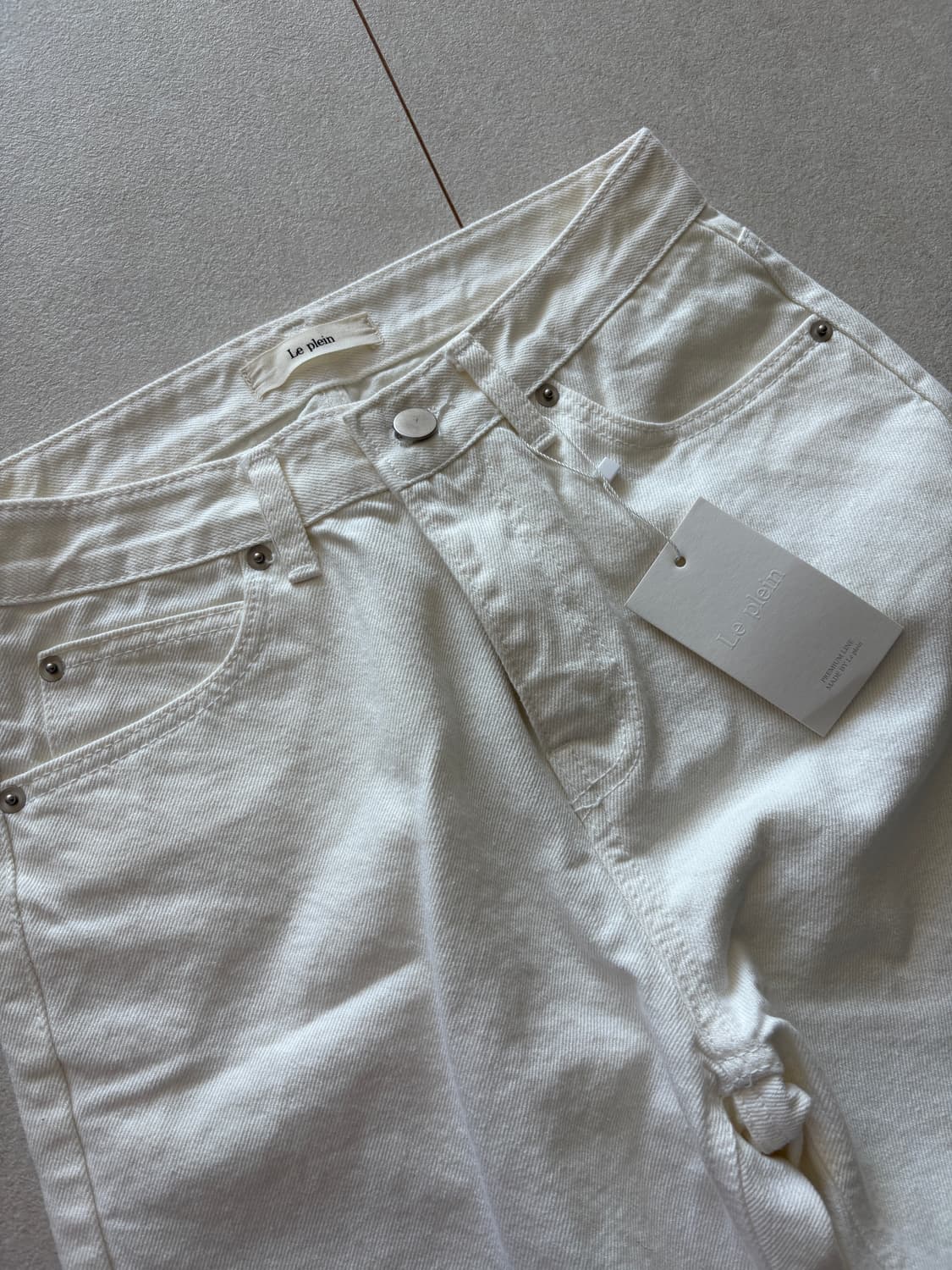 르플레인 화이트 데님 팬츠 상품이미지2