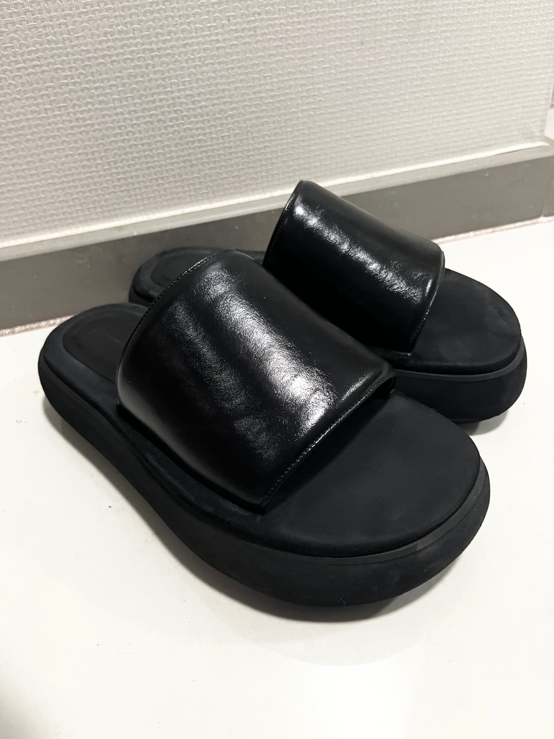 [240] 오소이 보트 슬라이드 osoi padded slides 상품이미지8