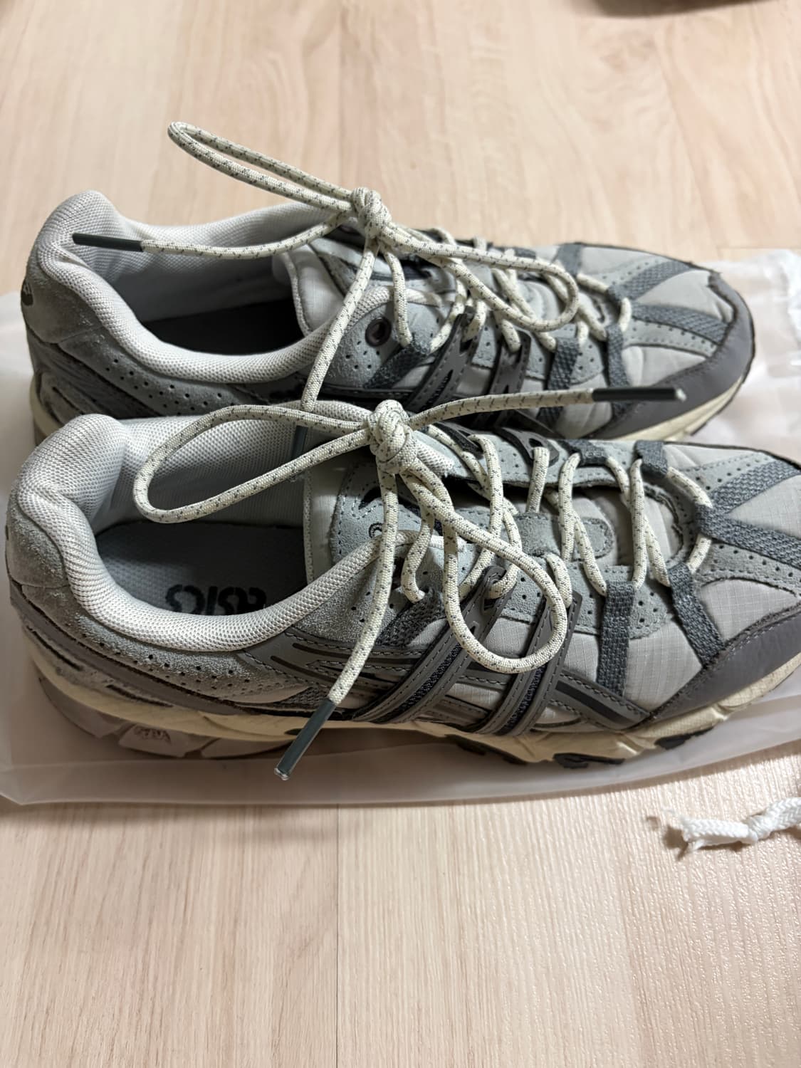 아식스 젤 소노마 15-50 오이스터 그레이 클레이 그레이 250 상품이미지1