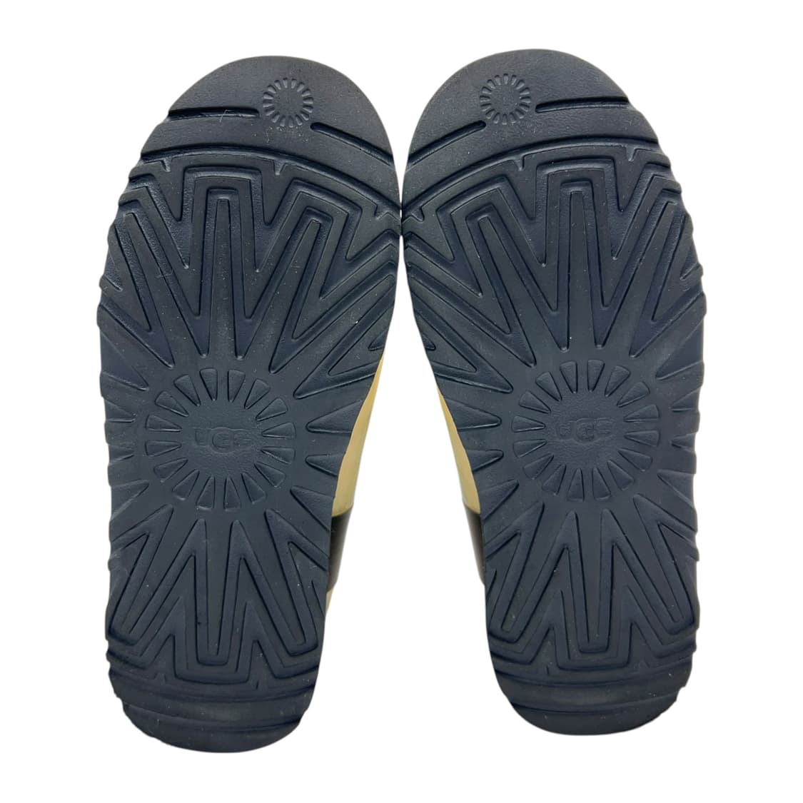 240 W 어그 클래식 클리어 미니 부츠 상품이미지6