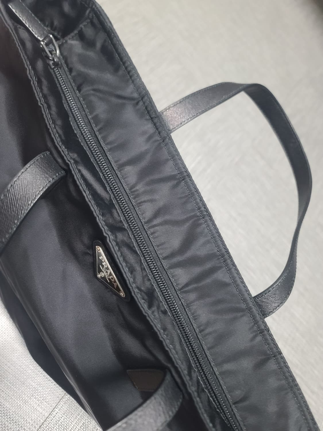 프라다 쇼퍼백 토트백 크로스백 상품이미지2