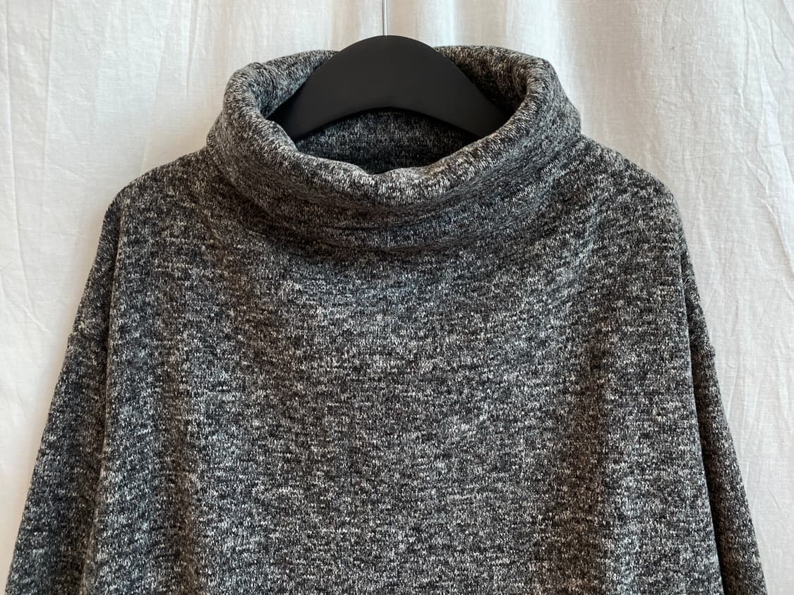 UNIQLO 터틀넥 오버핏 니트탑(L) 상품이미지3
