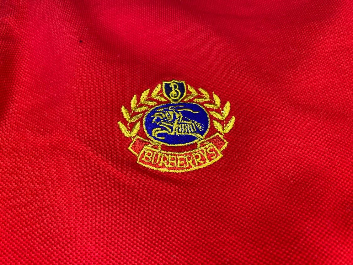 Burberry 카라티 L 상품이미지2