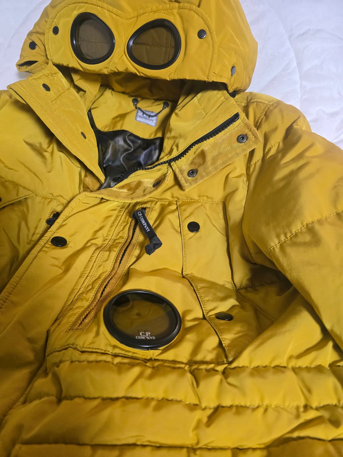 [정품] CP 컴퍼니 고글후드 방수방풍 다운 자켓 (95사이즈) 상품이미지3