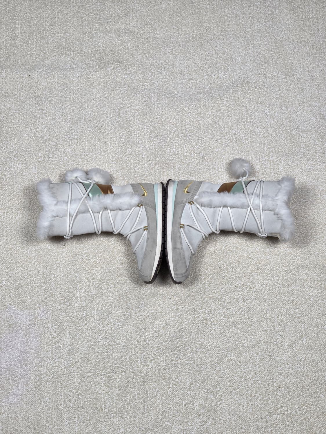 [나이키] 빈티지 스웨이드 하이 폼폼 퍼 스노우 부츠 | 00228 상품이미지3