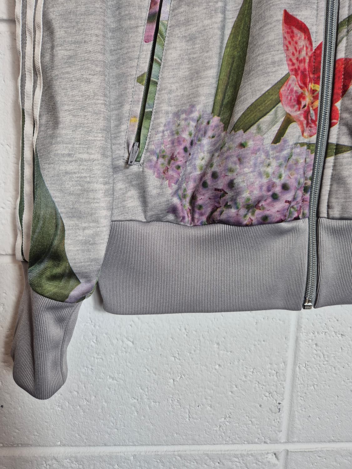 100)아디다스 우먼 파이어버드 플라워 패턴 트랙탑 상품이미지6