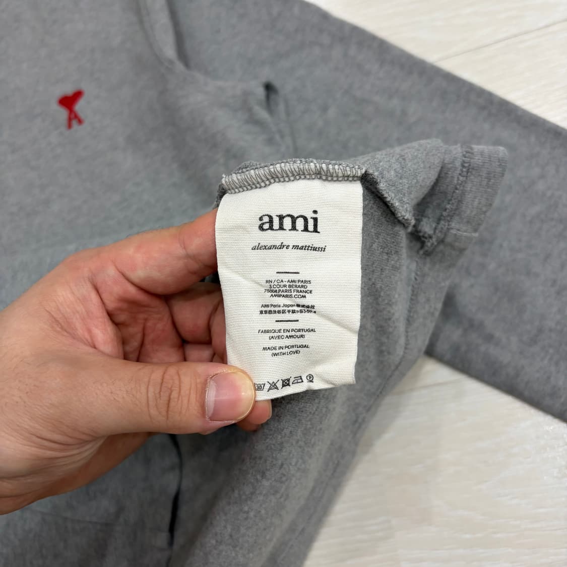 AMI 아미 그레이 롱슬리브 긴팔 티셔츠 얇은 맨투맨 (S) 상품이미지7