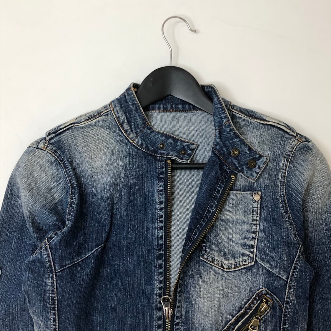Wagoon 멀티포켓 워싱 데님 바이커 자켓   상품이미지4