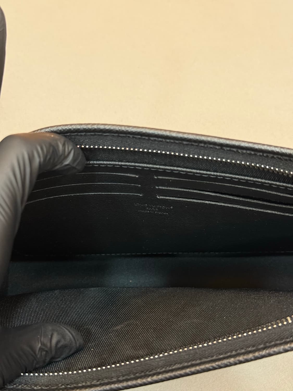 루이비통 타이가 포쉐트 보야주 클러치 상품이미지7