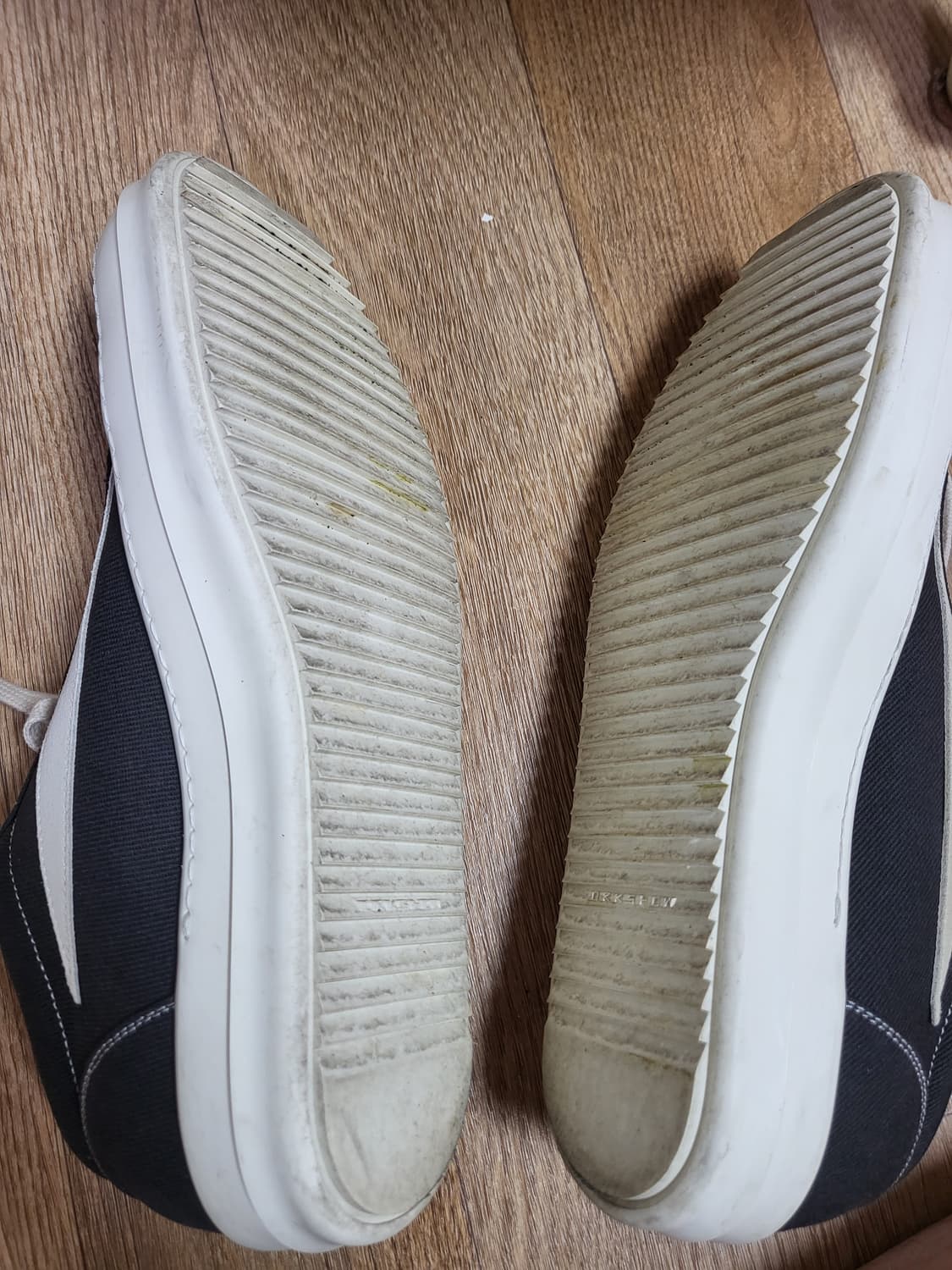 릭오웬스 반스 다크쉐도우 빈티지 스니커즈 42 상품이미지7