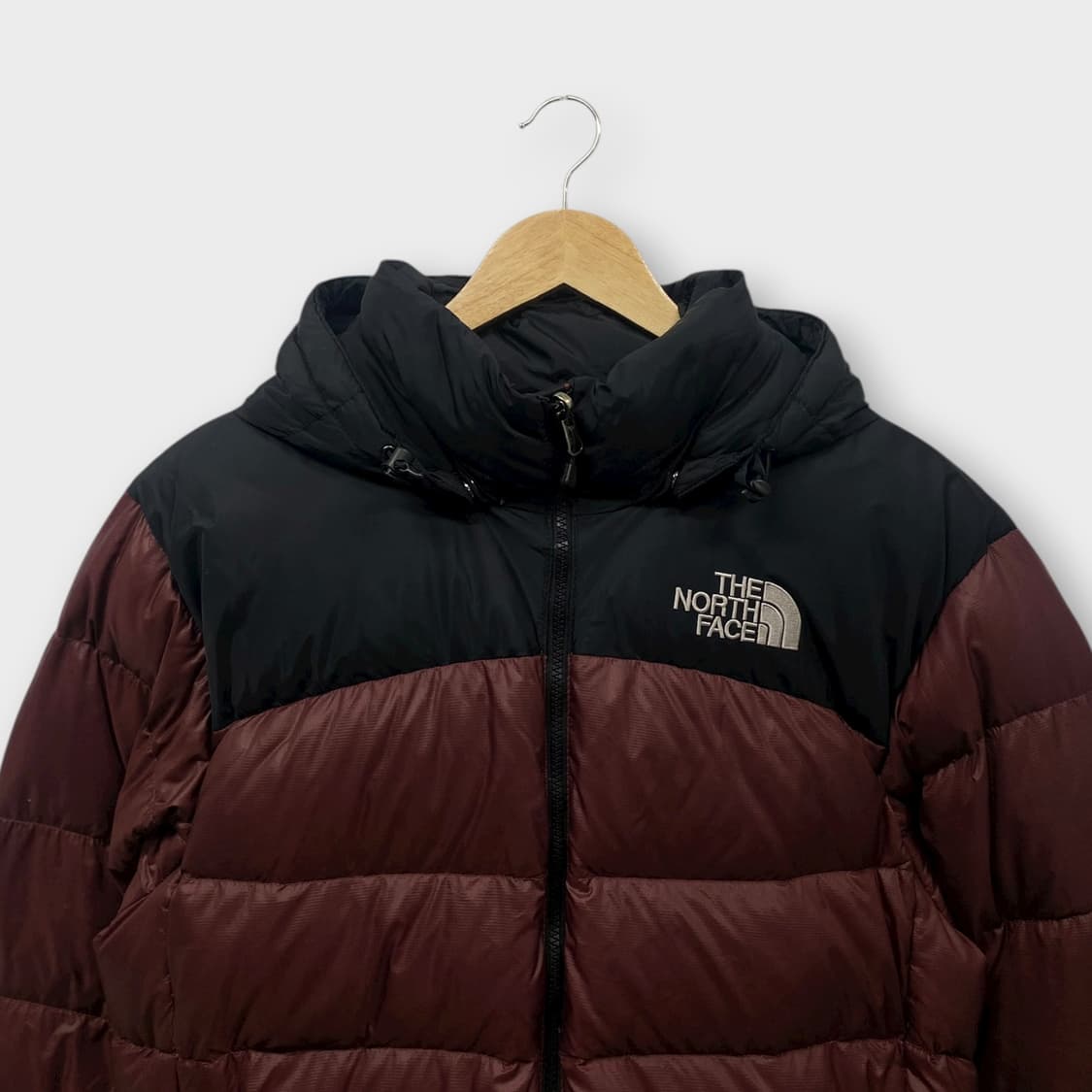 노스페이스 700 브라운배색 눕시 구스패딩-  상품이미지4